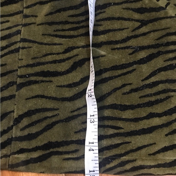 Chic Zebra Print Crossover Camisole - Picture 3 of 3